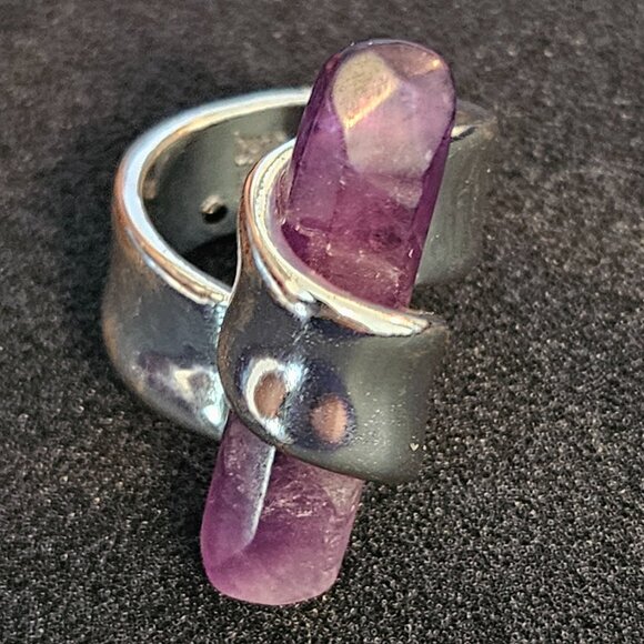 Robert Lee Morris  amethyst and silver ring - Picture 2 of 4